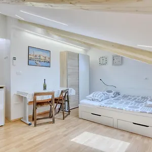 Light In Appartement